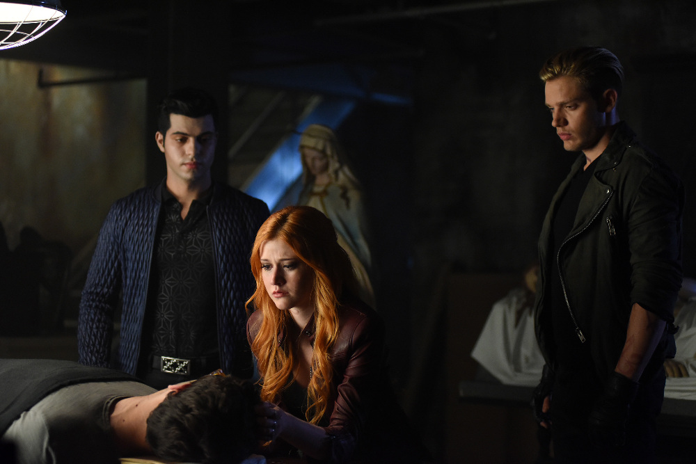 SHADOWHUNTERS - "Bad Blood" - Alec and Clary are forced to make some hard decisions in “Bad Blood,” an all-new episode of “Shadowhunters,” airing Tuesday, March 1st at 9:00 – 10:00 p.m., EST/PST on Freeform, the new name for ABC Family. (Freeform/John Medland) DAVID CASTRO, KATHERINE MCNAMARA, DOMINIC SHERWOOD