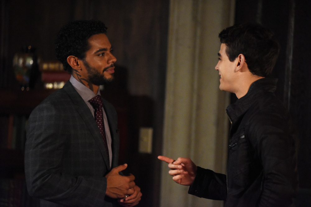 SHADOWHUNTERS - Clary struggles to find where she belongs, while Simon seeks Magnus’ help in “A Door Into the Dark,” an all new episode of “Shadowhunters,” airing MONDAY, JANUARY 9 (8:00 – 9:00 PM EDT) on Freeform. (Freeform/John Medland) NICK SAGAR, ALBERTO ROSENDE