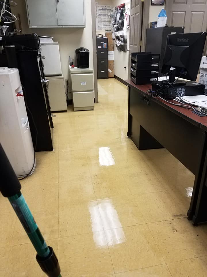 Floor Refinishing TopNotch Cleaning, LLC.