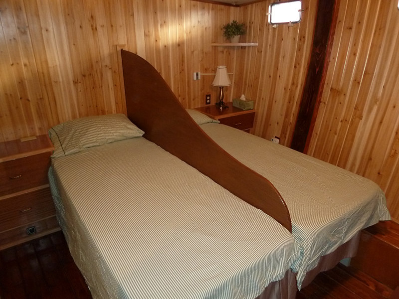 Divorce from bed and board does not have the same legal consequences as an absolute divorce. Bed Divider You Recommend? | Toyota Tundra Forum