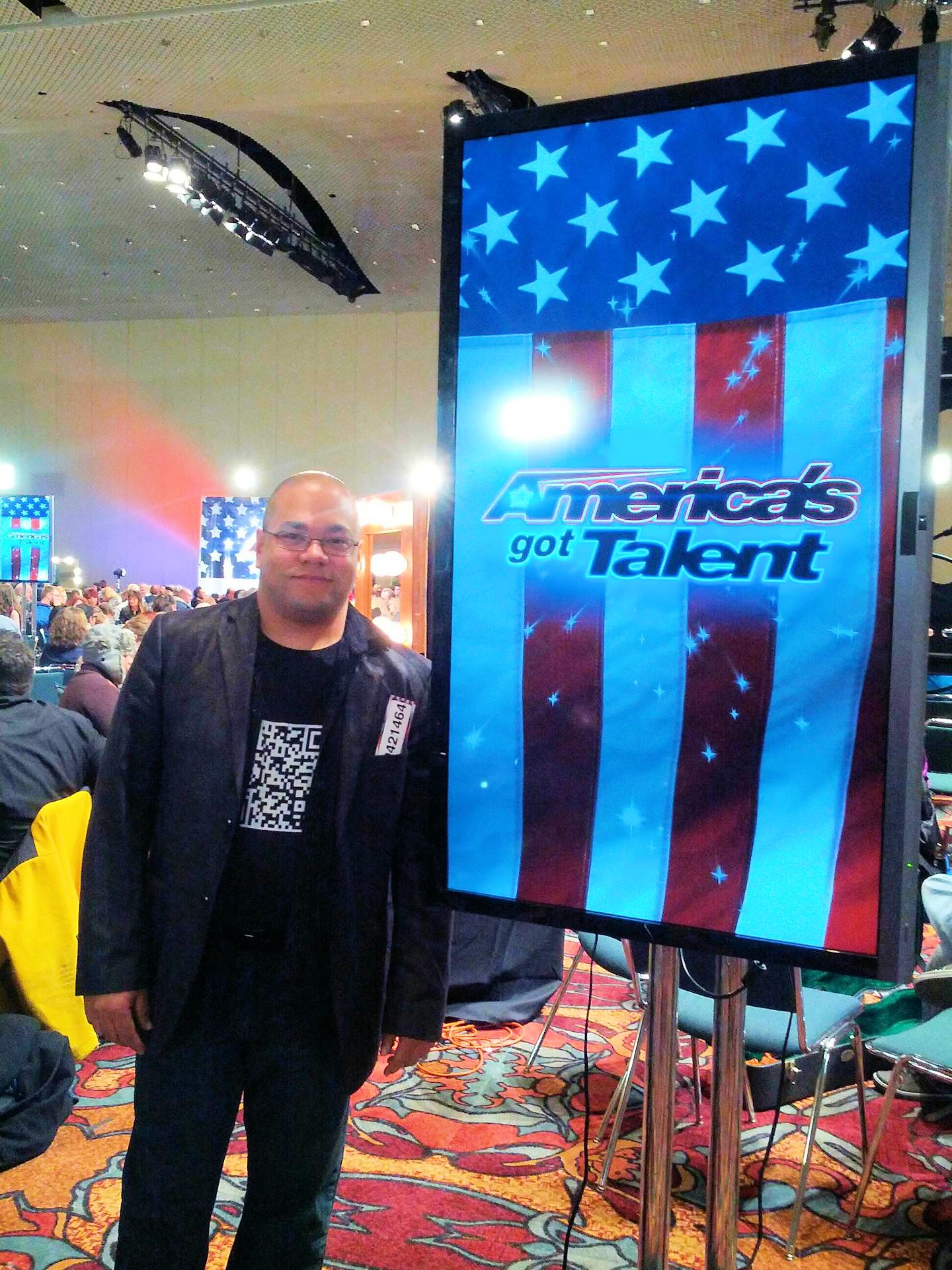 The Z in TNZ Magic - Magician Zack Percell - Rockford IL Magic