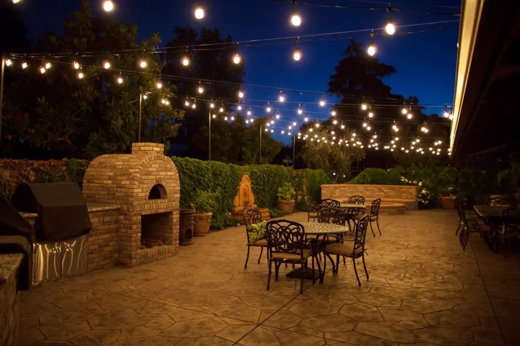 Outdoor lighting design techniques