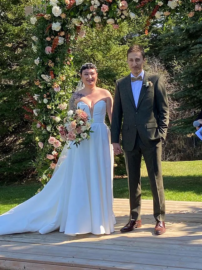 Couple married at Wedding, Pine and Pond, Ponoka, Alberta