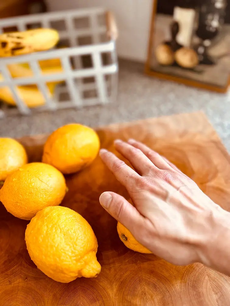A Refreshing and Easy Homemade Lemonade