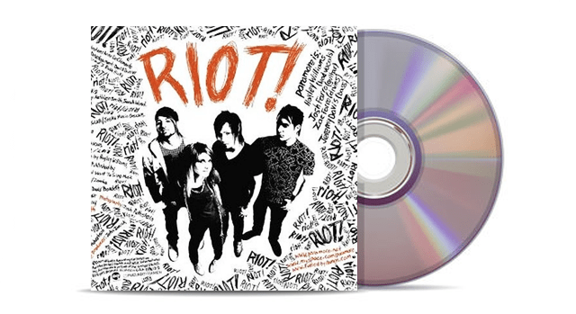 Paramore – Riot