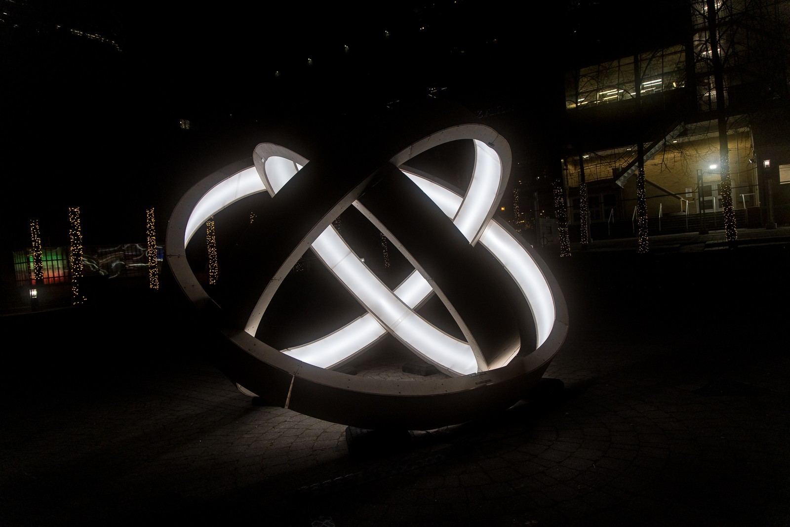 Illuminite: “SAM Lamp”