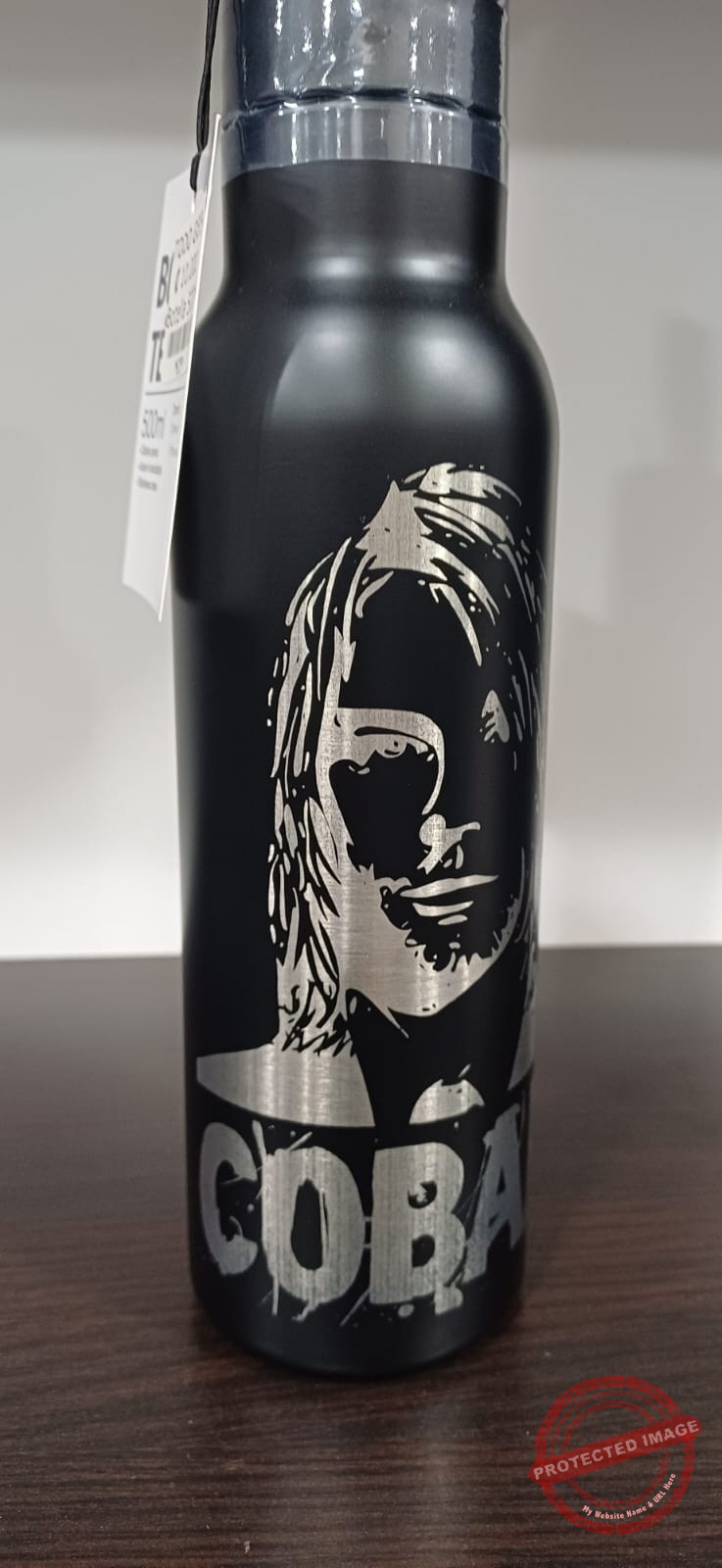 Alternative view of BOTELLA TERMICA COBAIN NIRVANA