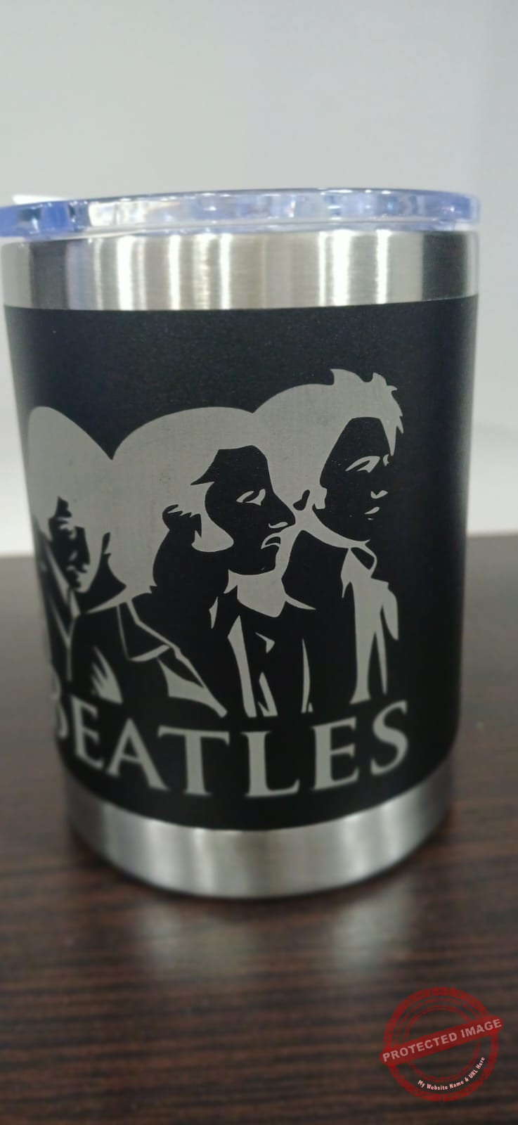 Alternative view of VASO TERMICO THE BEATLES