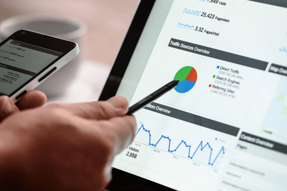 keunggulan kelemahan google analytics universal vs google analytics 4