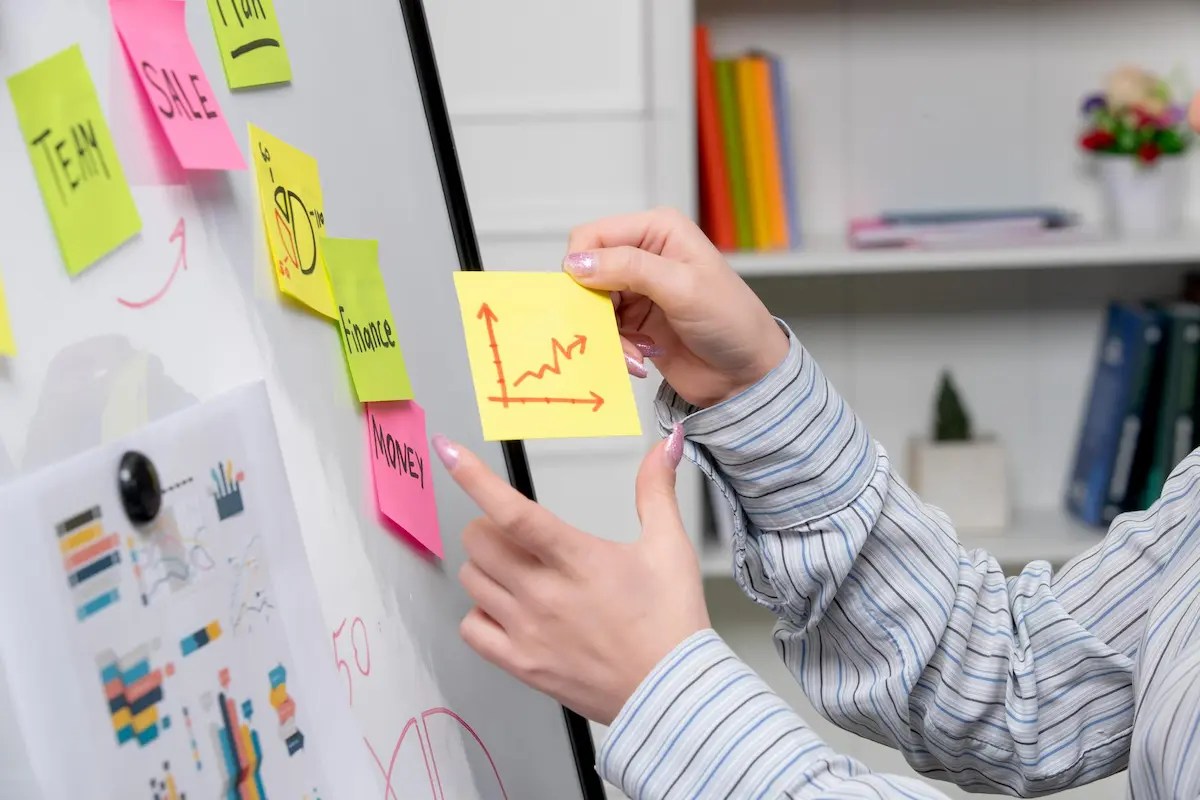 contoh marketing plan