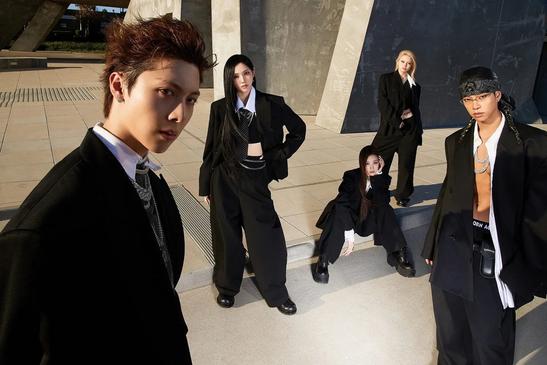 [ALLDAY PROJECT] LA JK 2 (BLACK) Group Photo