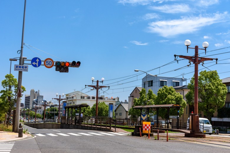 鹿児島市電、涙橋電停。