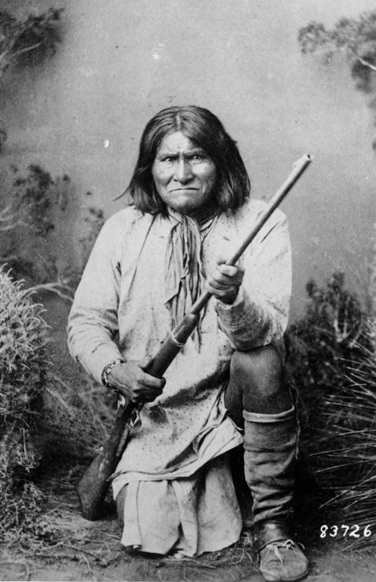 0505_geronimo-native-american.