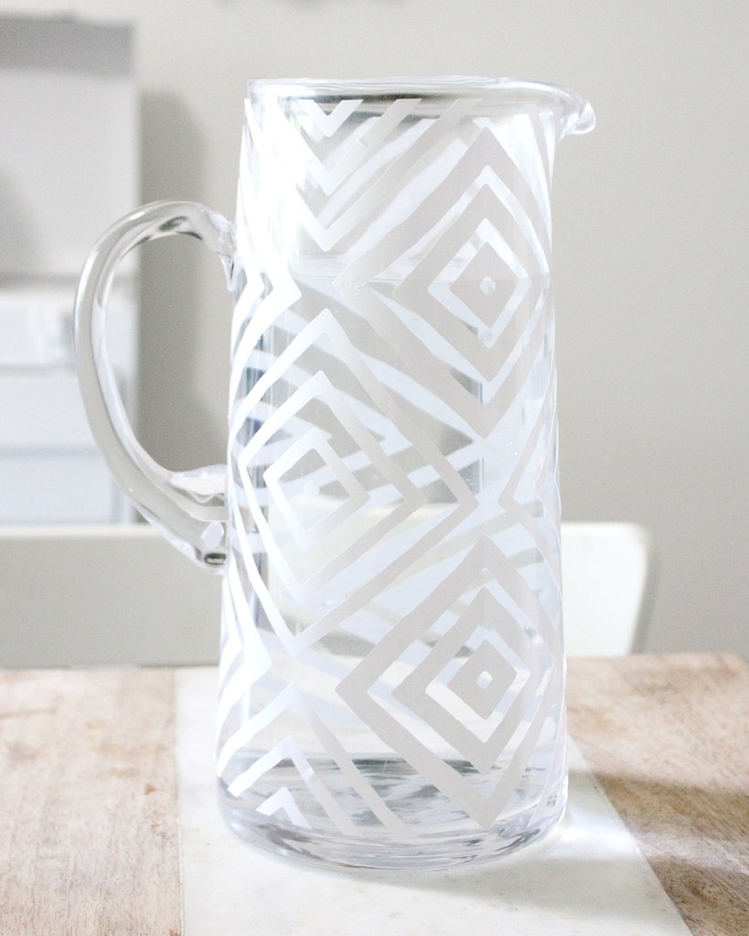 DIY Vinyl Diamond Pattern Glass Pitcher - Tonality Designs