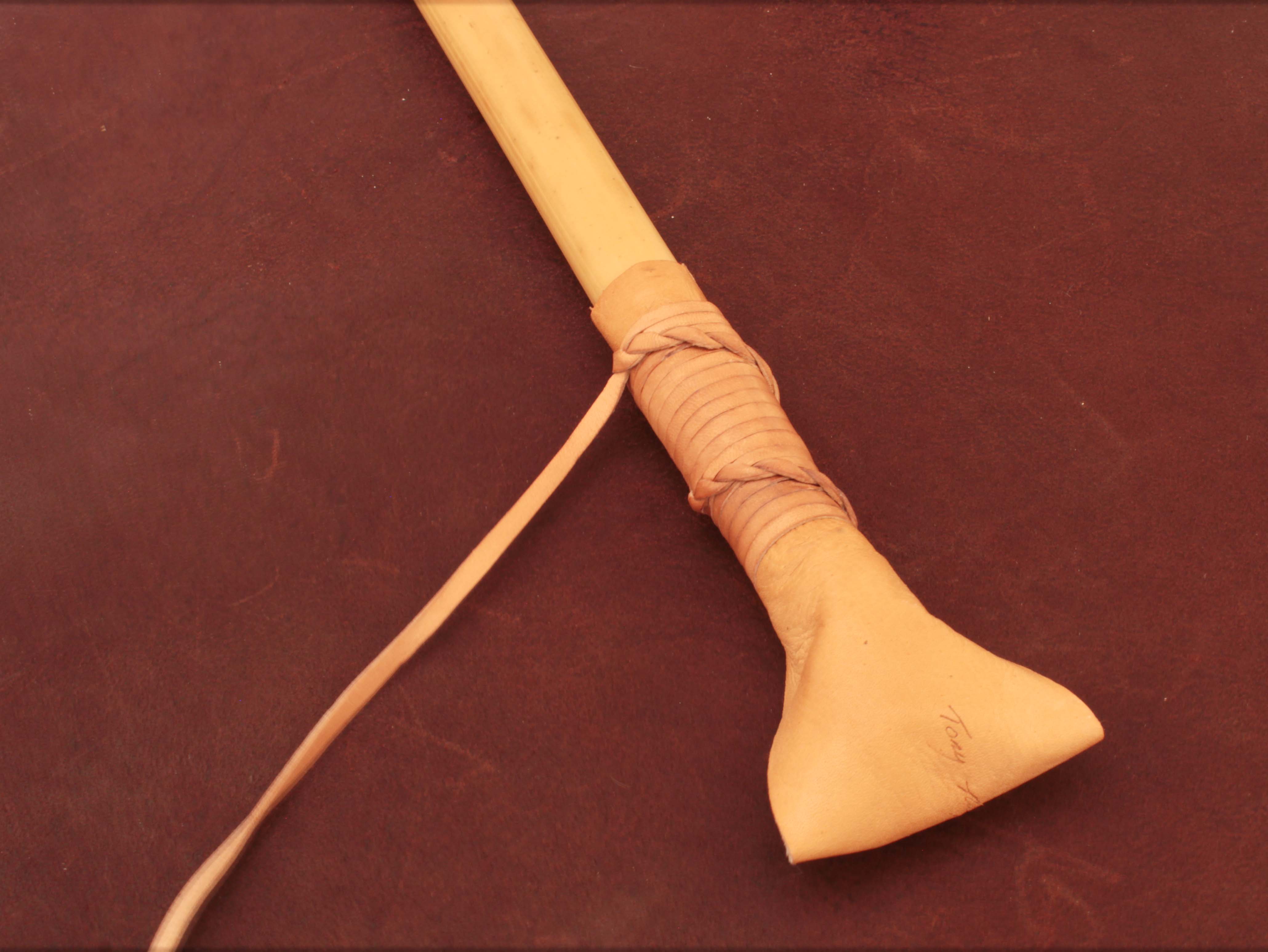 Kangaroo Hide, Red Species