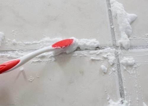 White grout cleaning