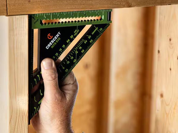 New Crescent Extendable Square is a Huge Rip-Off