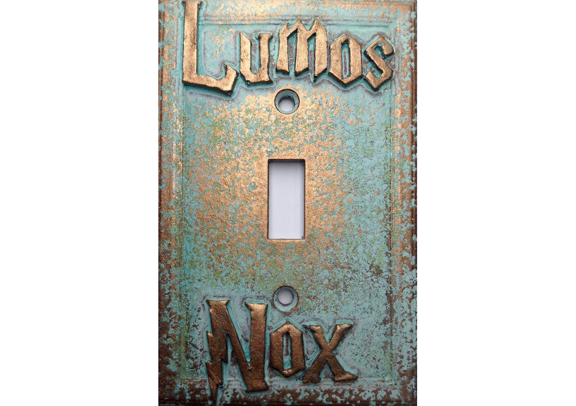 From loving lily potter to pernicious petunia dursley to maternal molly weasley to nasty narcissa malfoy, which potter mom's style suits you best? Harry Potter Lumos Nox Light Switch Cover Tools And Toys