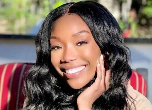 Brandy Talks on Working Her First Christmas Album with Daughter Sy’Rai
