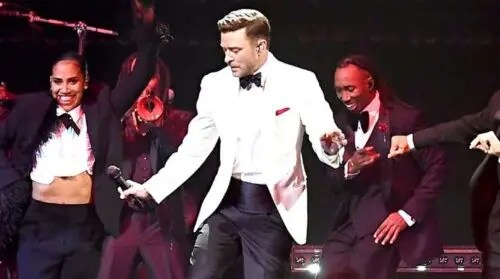 Justin Timberlake Treads Carefully with “Cry Me a River”