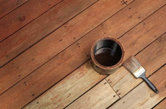 Pro Tips to Know Before DIY Deck Staining and Repairing