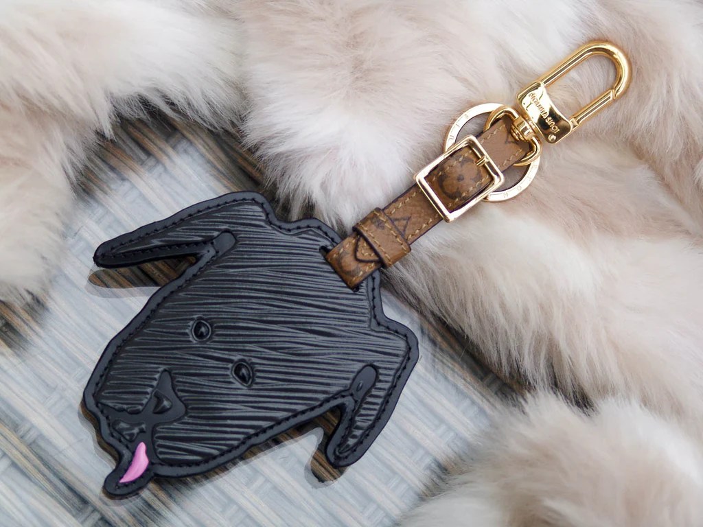 How to Style Your Bag with the Louis Vuitton Dog Keychain 1 Louis Vuitton Dog Keychain