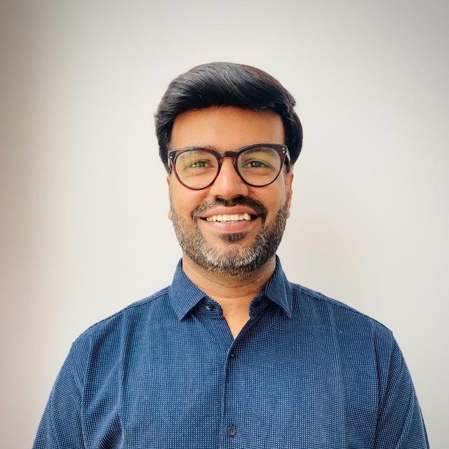 Rahul Pareek Medium - Best Light Wallpapers in Retina