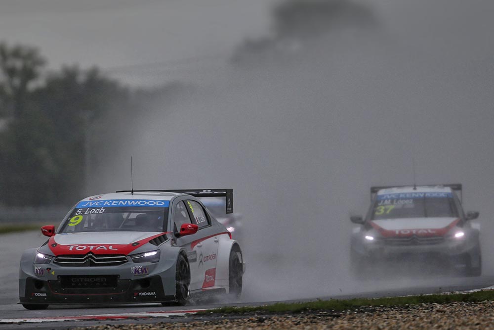Sébastien Loeb gewinnt das Regenrennen auf dem Slovakia - Ring © WTCC - Jean-Michel Le Meur / DPPI
