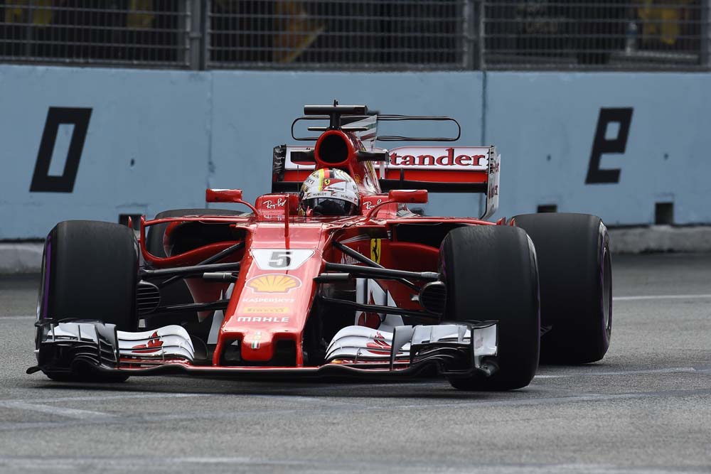 Poleposition und neuer Streckenrekord für Sebastian Vettel im Ferrari © Ferrari Media