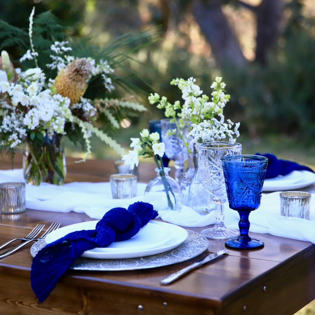 Royal Blue Tablescape