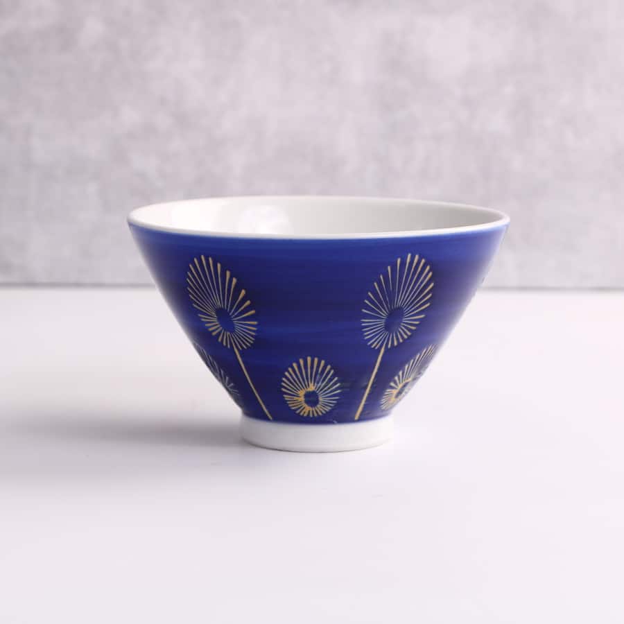 陶八】波佐見燒勳山窯輕量手繪孔雀羽飯碗日本製贈禮- Touhachi 陶八