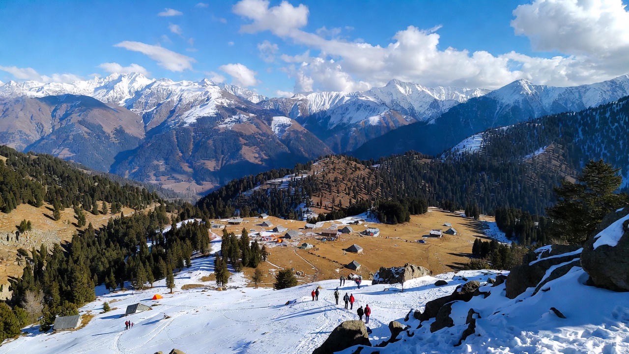 Kuari Pass with Pangarchula Trek 6D