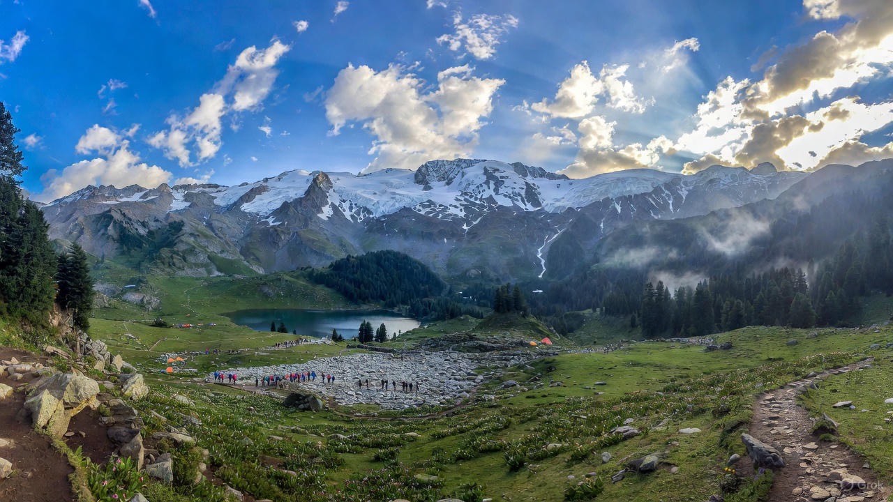 Roopkund with Ali Bendi Bugyal 8D