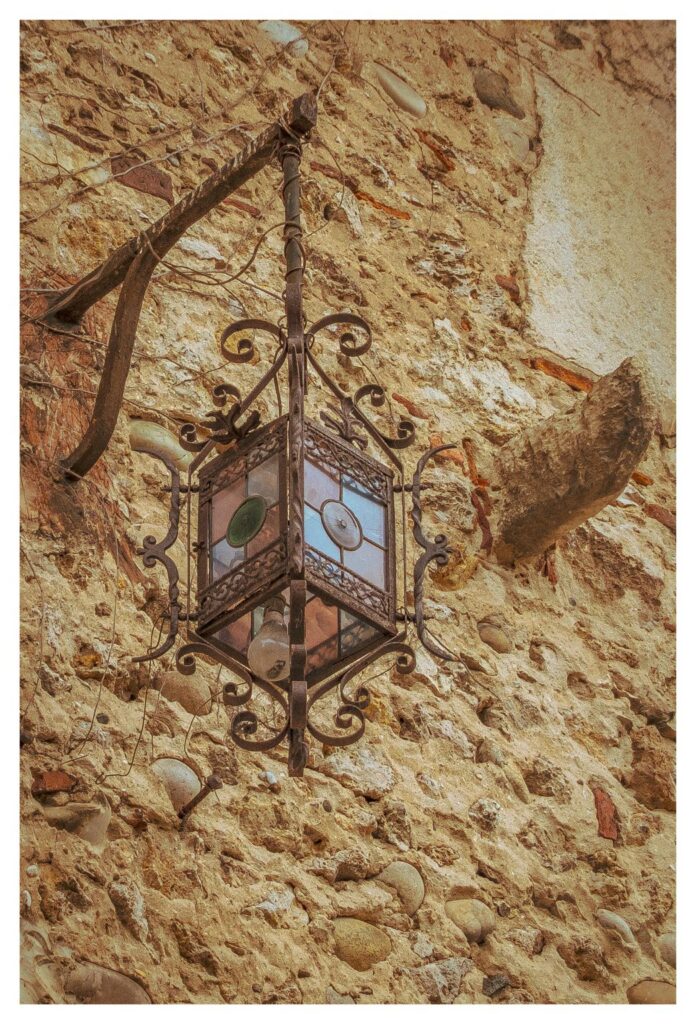 Ein leuchtendes Detail am Rande