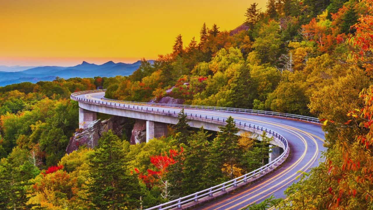 Best Fall Vacation For A Perfect Autumn Escape Best Fall Vacation 