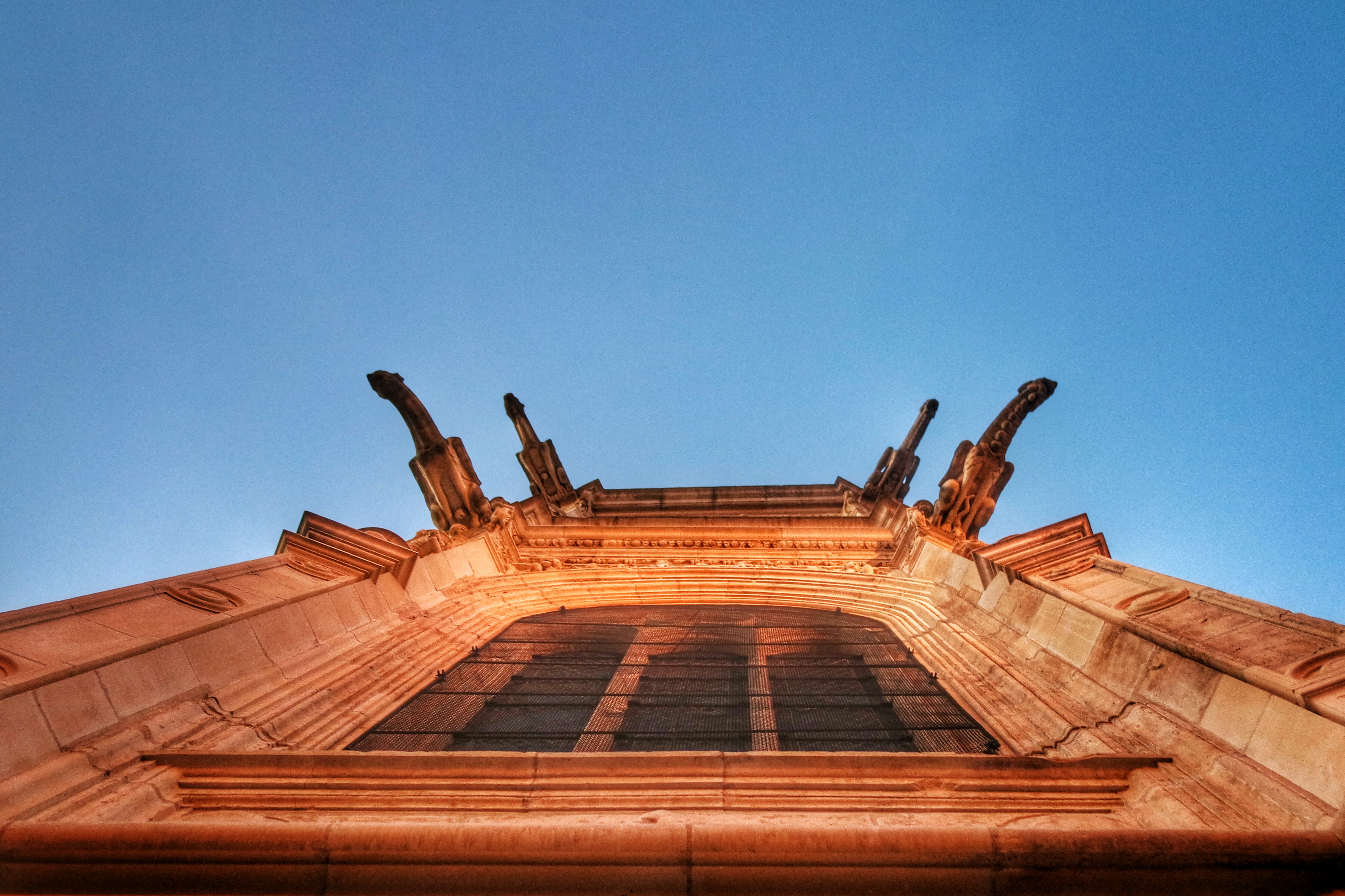 église st Pierre Caen