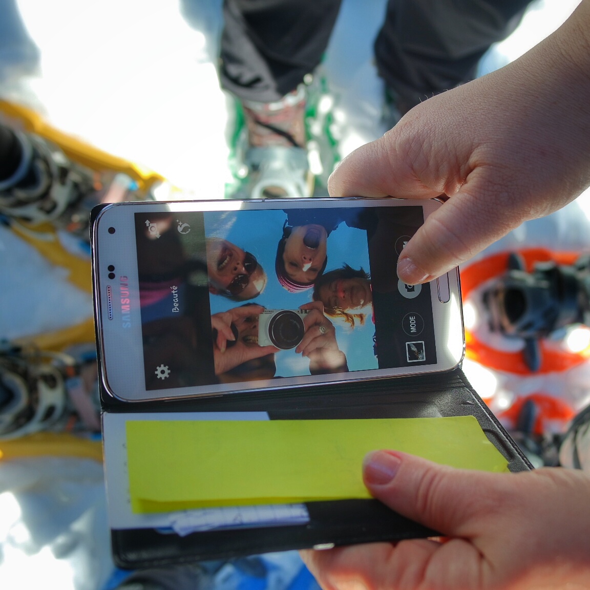 fine équipe selfie mania