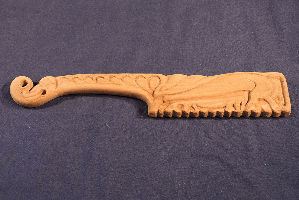 Scandinavian Carved Wooden Mangle Board, Horse-Head Handle