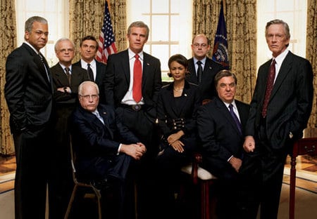 Richard nixon ging als einziger präsident der vereinigten staaten in die geschichte ein, der von seinem amt zurücktrat. First Look: Oliver Stone's Bush Administration - Towleroad