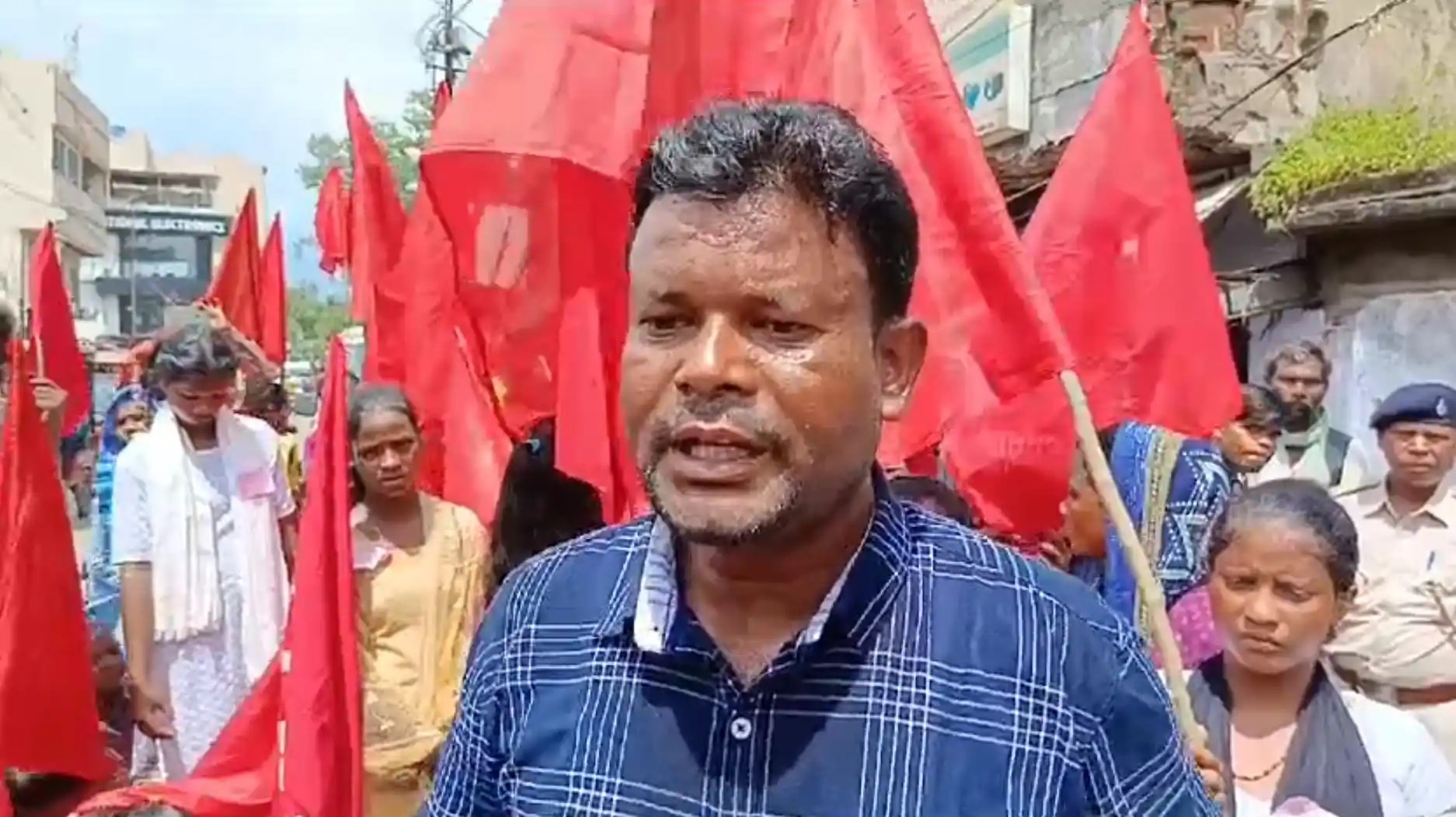 Adivasi Kisan Mazdoor Party Stages Protest in Chaibasa for Implementation of PESA Law