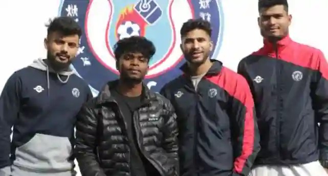 Local Artist Creates Inspiring Mural at Jamshedpur FC Training Ground