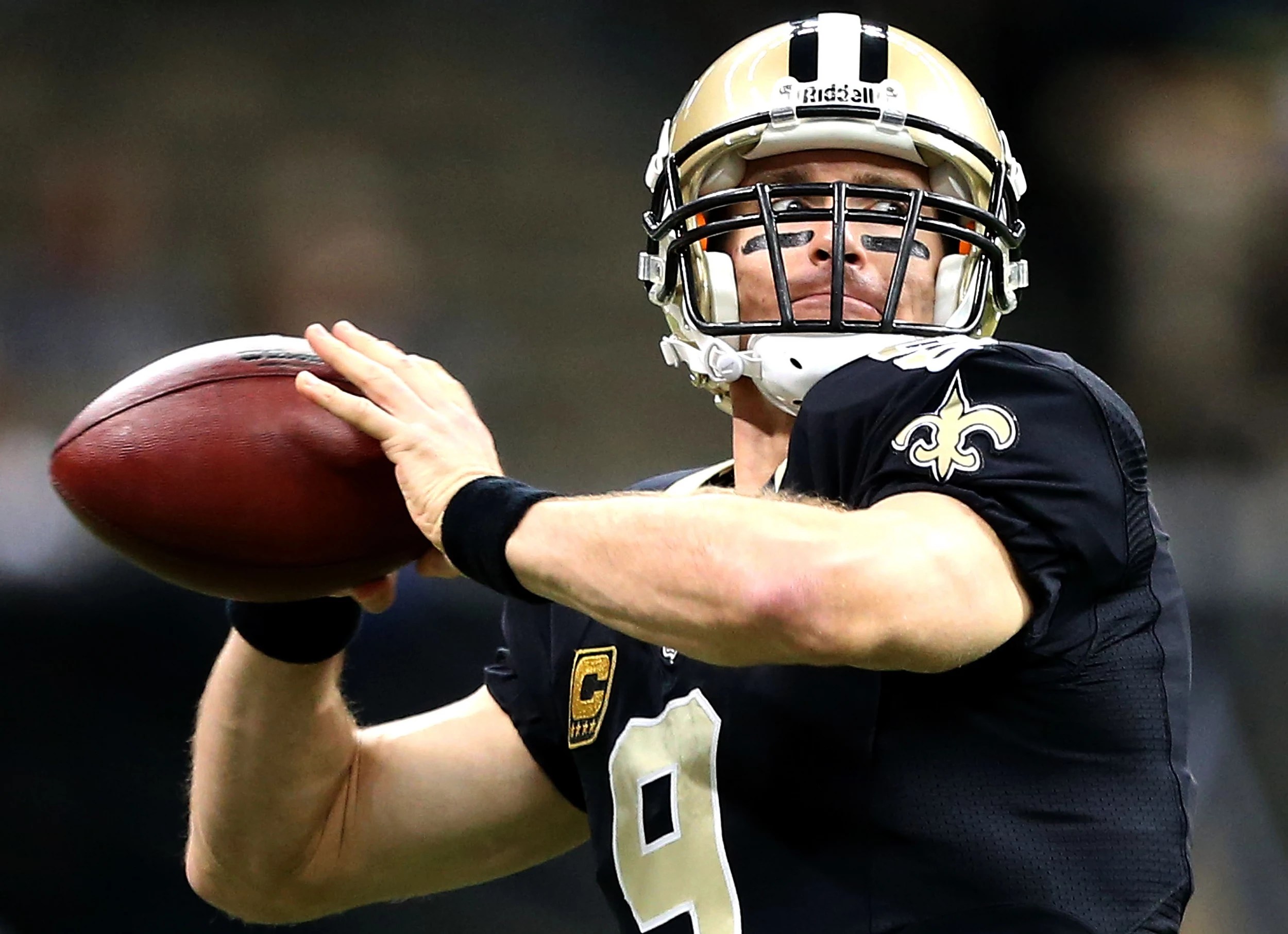 Saints Quarterback Drew Brees Will Retire After Th - High Quality HD Colorful Photos | Free Download