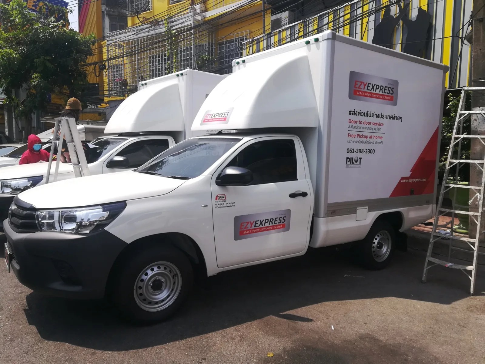 27 Express fleet wrap - sign by Thai Prasith Signtech