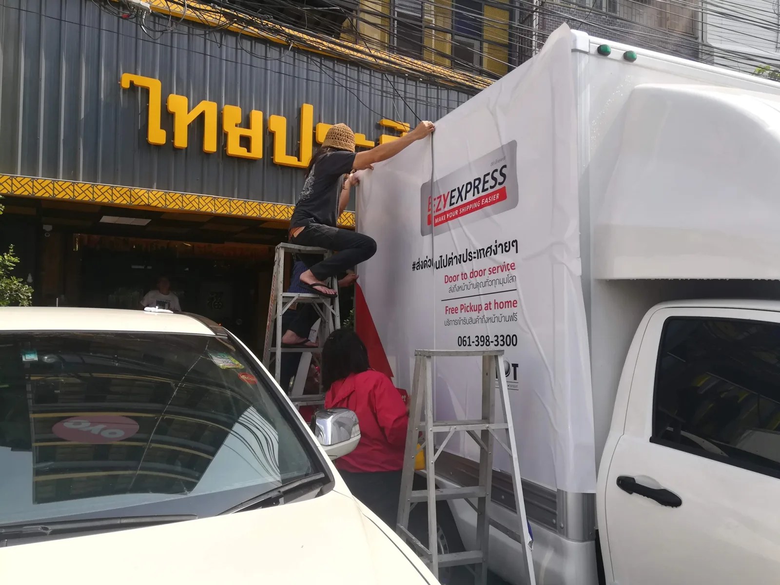 27 Express fleet wrap - sign by Thai Prasith Signtech
