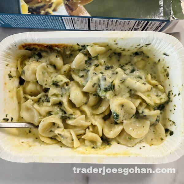 Trader Joe's 3 Cheese Spinach & Artichoke Pasta トレジョさんの3