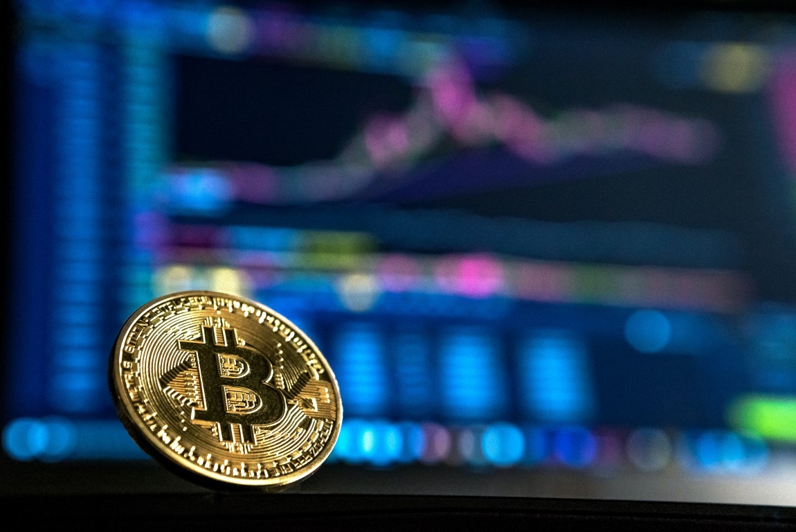 Bitcoin funding rates remain negative, but open interest tells a different story