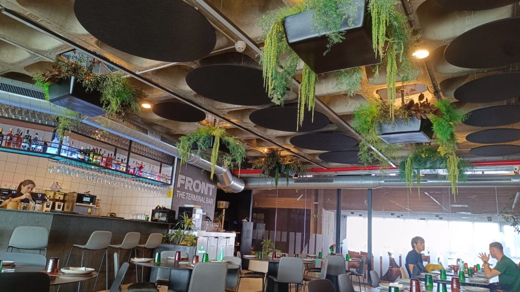 Decoración interior de Front, Valencia. Tragourmet.