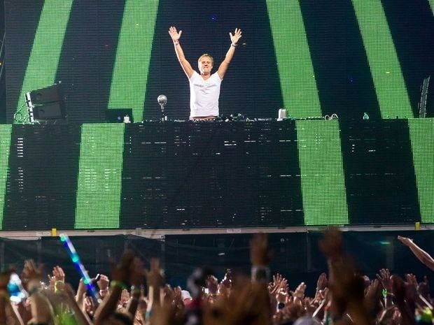 A State Of Trance 618 (20.06.2013) with Armin van Buuren