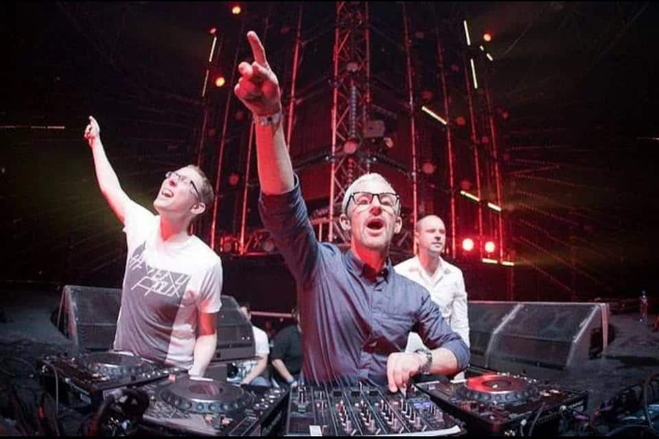 Group Therapy 053 (15.11.2013) with Above & Beyond and Lulu Rouge