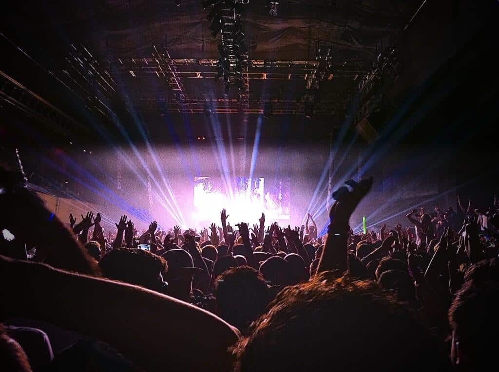 Group Therapy 061 (10.01.2014) with Above & Beyond and Max Graham